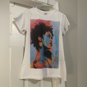 Lauren Hill super cute tshirt size medium! Excellent quality shirt!